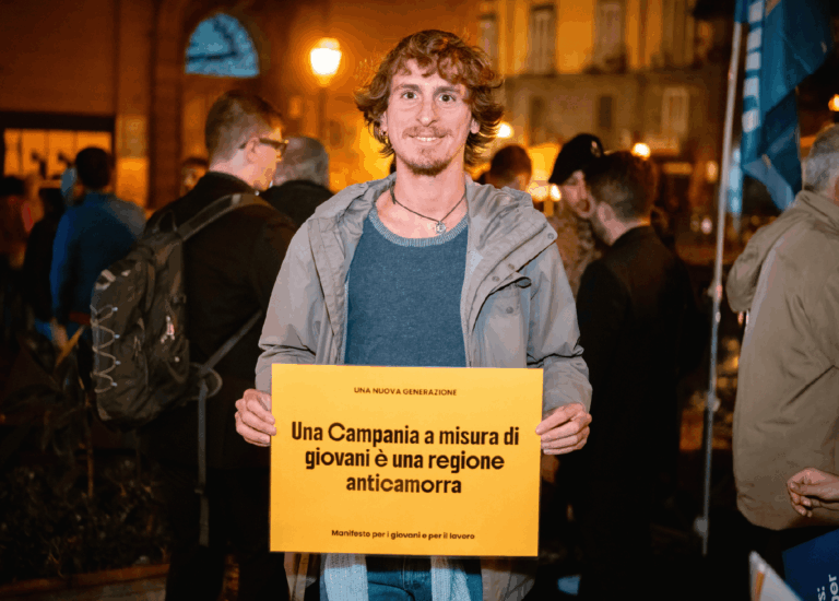 Tavola disegno 1 copia 82x